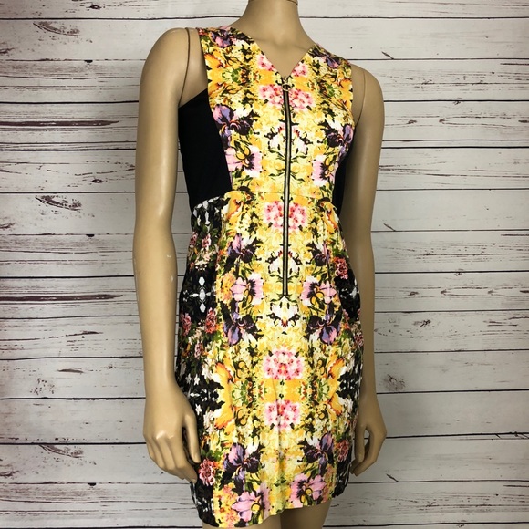 Donna Morgan Dresses & Skirts - Donna Morgan Dress Floral Front Exposed Zipper